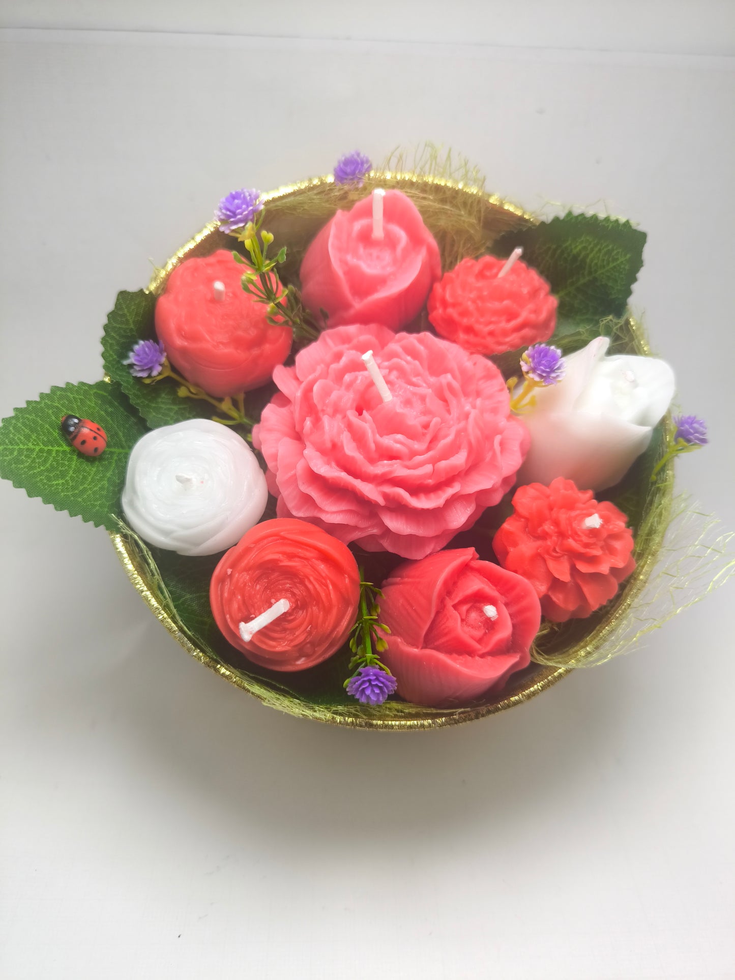 Vela Escultural "Ninfa das Flores" – Elegância e Serenidade Artística