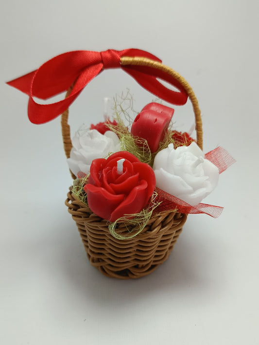 Cesta Rústica "Amor em Flor" - Velas Artesanais Vermelhas