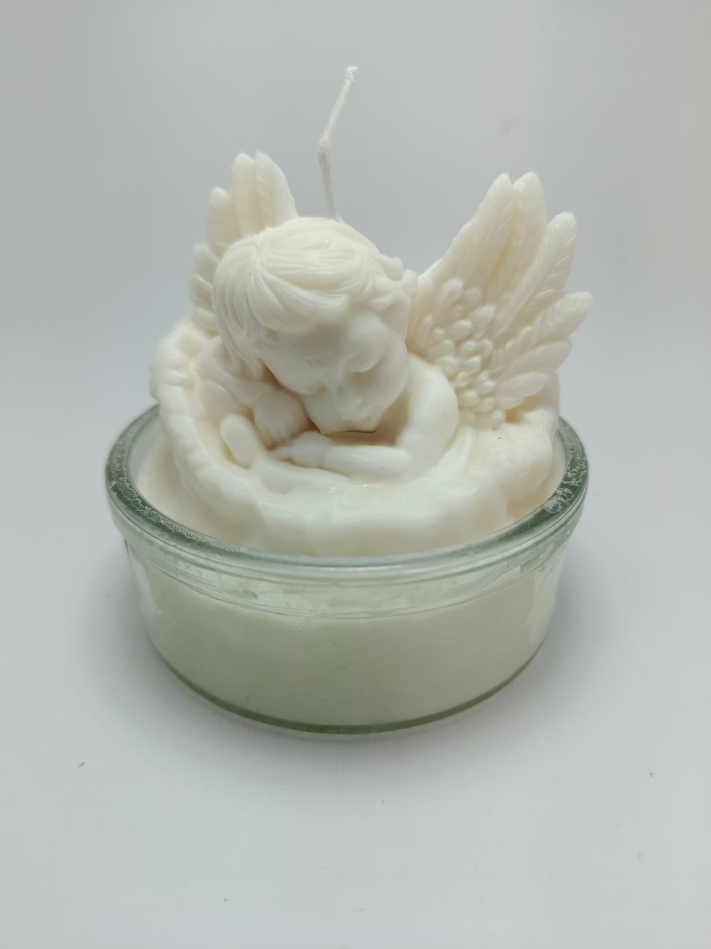 Vela Esculpida Anjo da Guarda – Pureza e Luz no Cristal