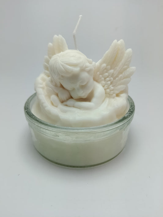Vela Esculpida Anjo da Guarda – Pureza e Luz no Cristal